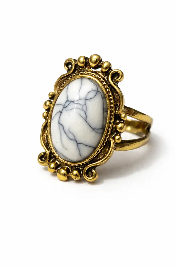 Antique_Gold_Empress_Alabaster_Statement_Ring_For_Women